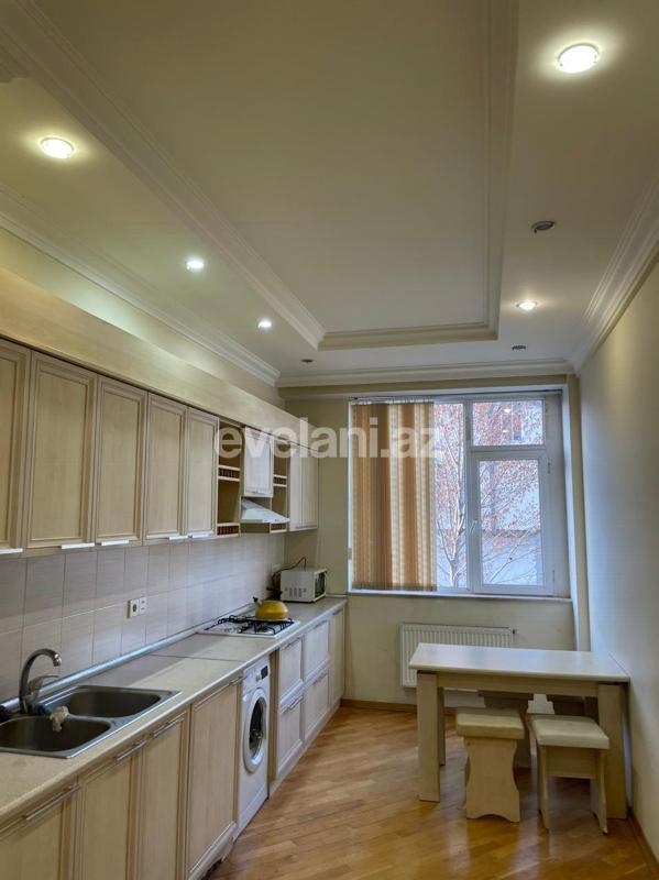 Kirayə verilir, yeni tikili, 3 otaqlı, 131 m², Bakı, Yasamal r.