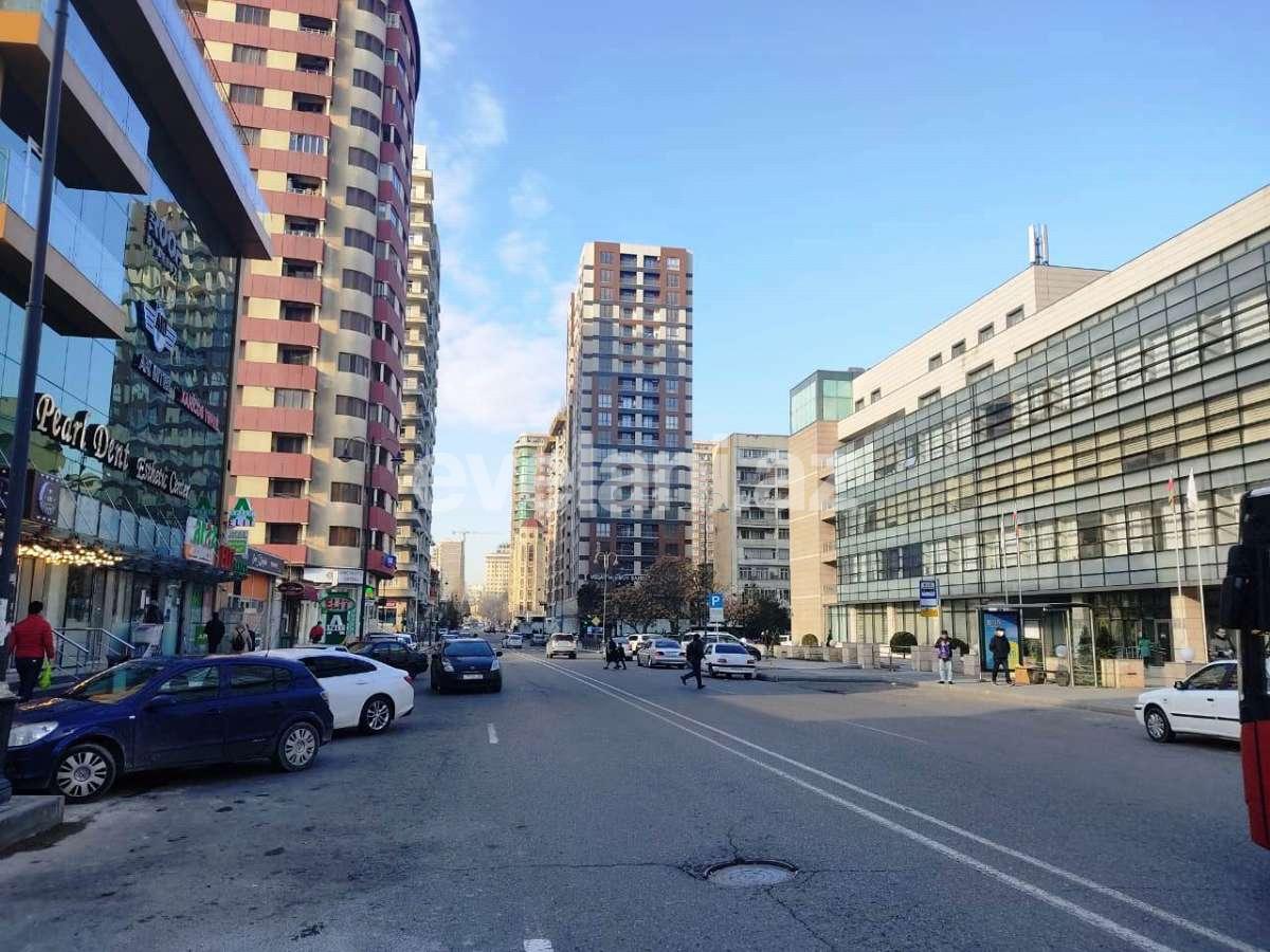 Satılır, yeni tikili, 3 otaqlı, 125 m², Bakı, Nərimanov r.