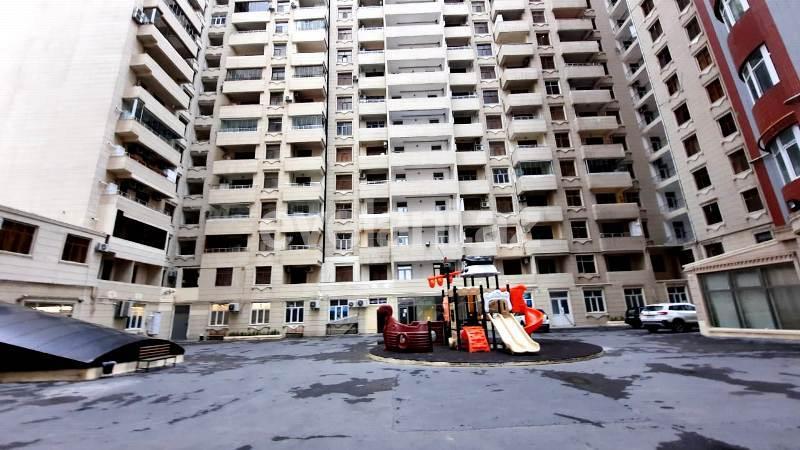 Satılır, yeni tikili, 4 otaqlı, 211 m², Bakı, Xətai r.