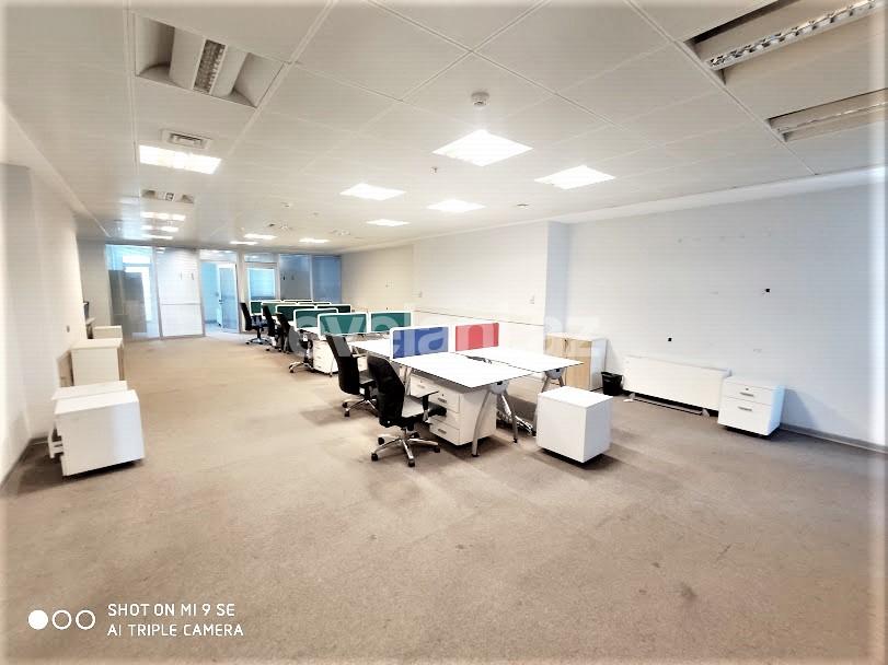 Kirayə verilir, ofis, 16 otaqlı, 1030 m², Bakı, Səbail r, Sahil m.