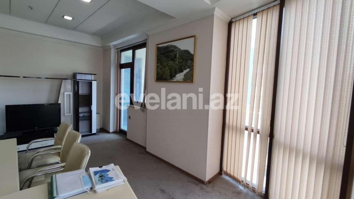 Kirayə verilir, ofis, 4 otaqlı, 195 m², Bakı, Səbail r, 28 may m.