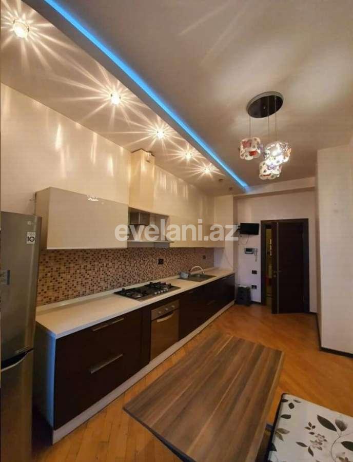 Satılır, yeni tikili, 3 otaqlı, 147 m², Bakı, Yasamal r, İnşaatçılar m.