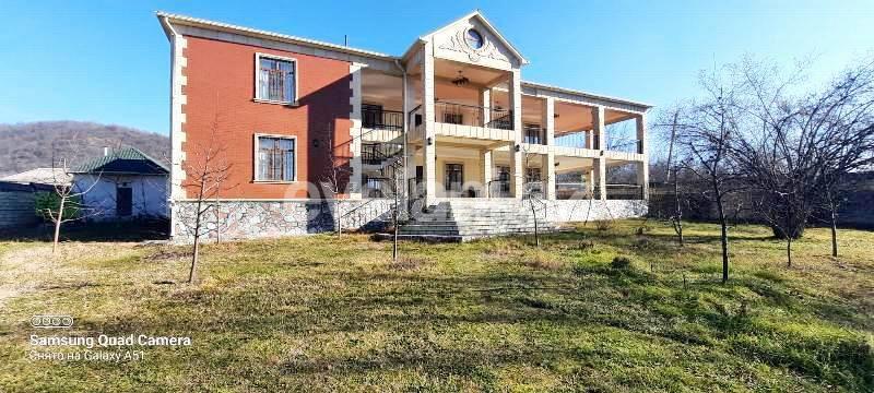 Satılır, villa, 8 otaqlı, 750 m², Qəbələ