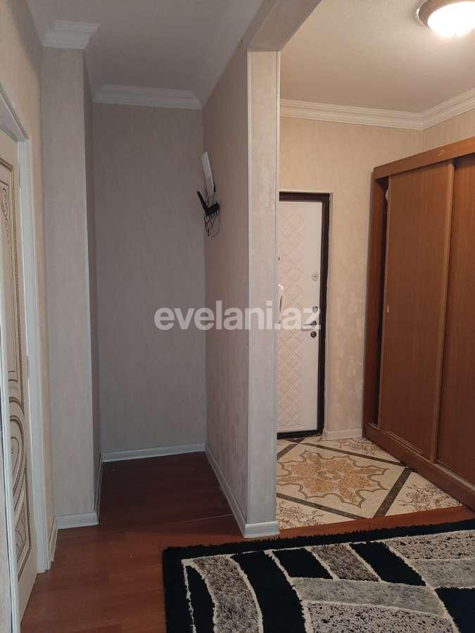 Satılır, köhnə tikili, 3 otaqlı, 85 m², Bakı, Binəqədi r, M. Rəsulzadə q, Azadlıq prospekti m.