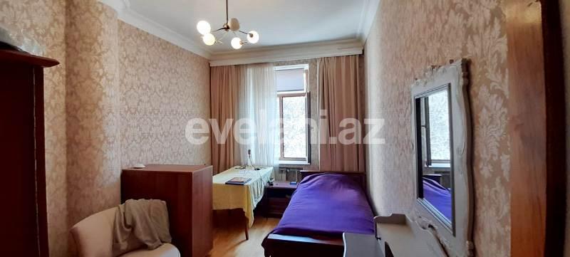 Satılır, köhnə tikili, 4 otaqlı, 102 m², Bakı, Yasamal r.