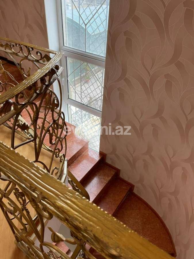 Satılır, həyət evi / bağ, 6 otaqlı, 380 m², Bakı, Binəqədi r, Sulutəpə q.