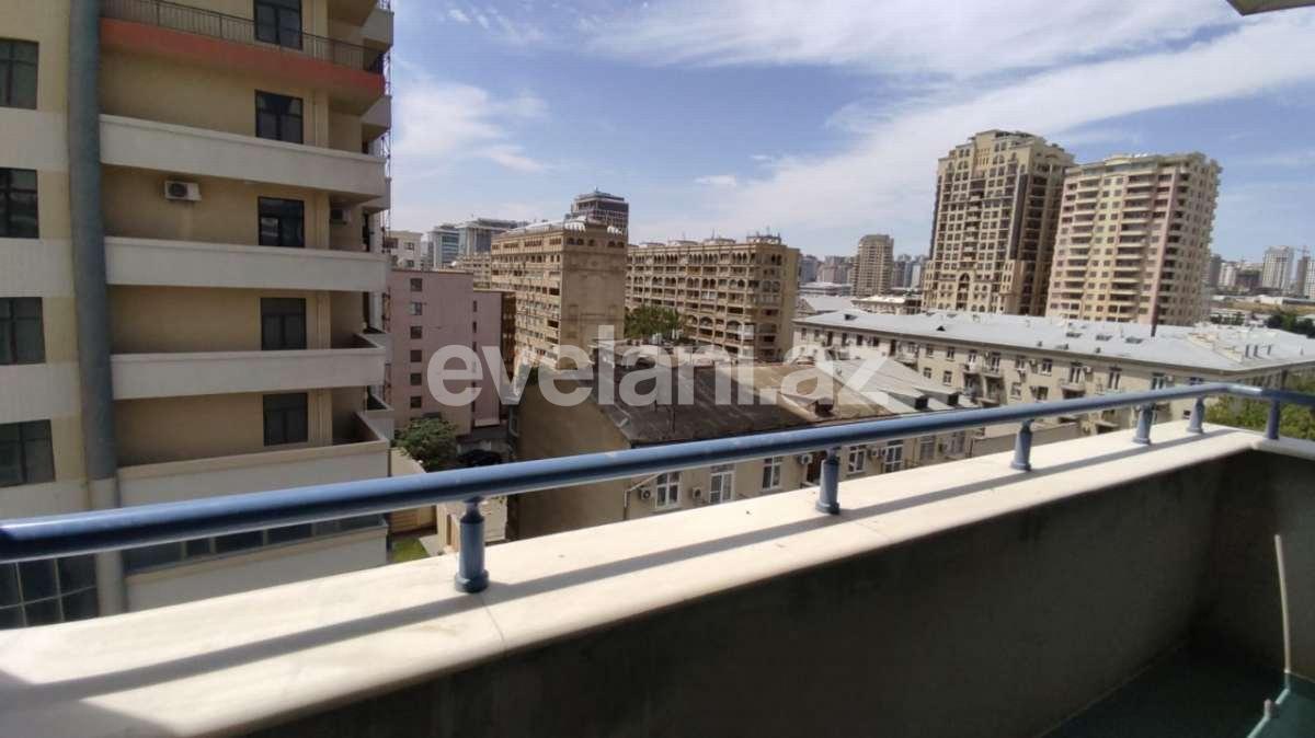 Sale, office, 3 room, 191 m², Baku, Nasimi r.