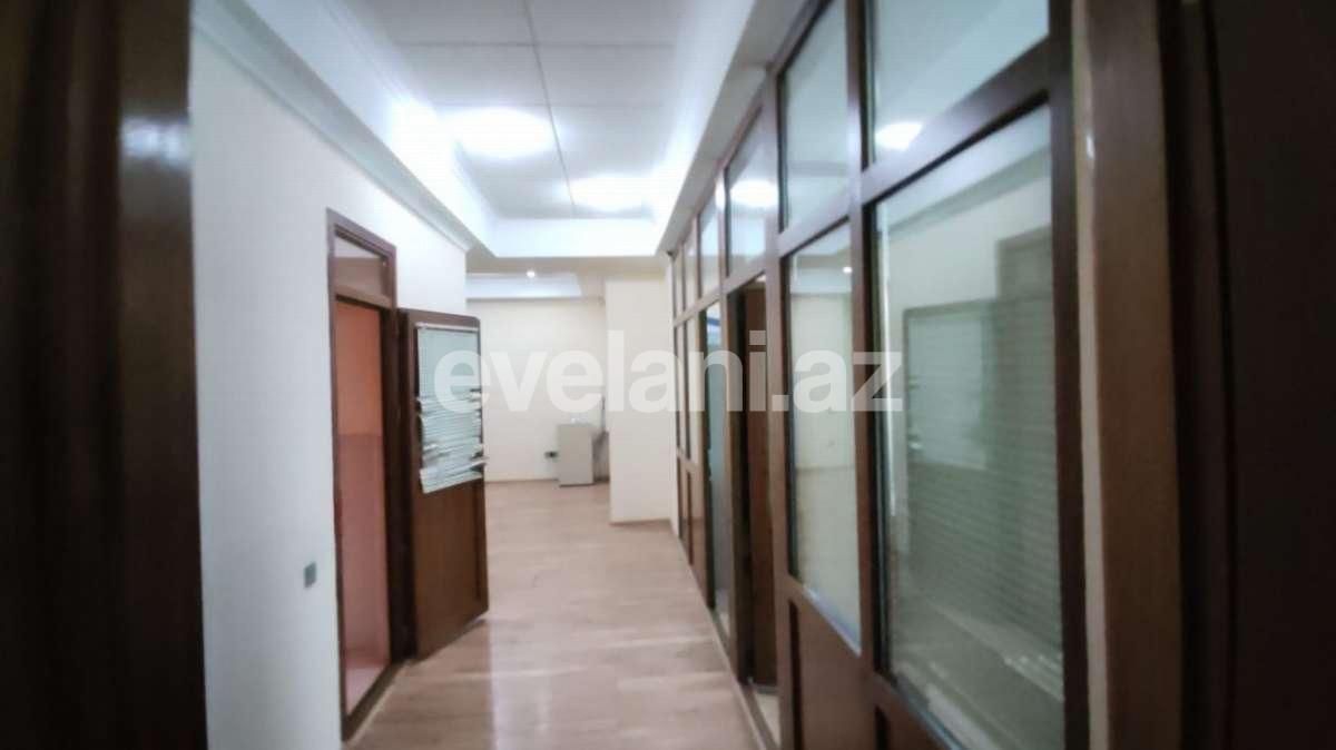 Sale, office, 3 room, 191 m², Baku, Nasimi r.