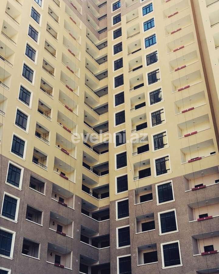 Satılır, yeni tikili, 3 otaqlı, 135 m², Bakı, Binəqədi r, 8-ci mikrorayon q, Azadlıq prospekti m.