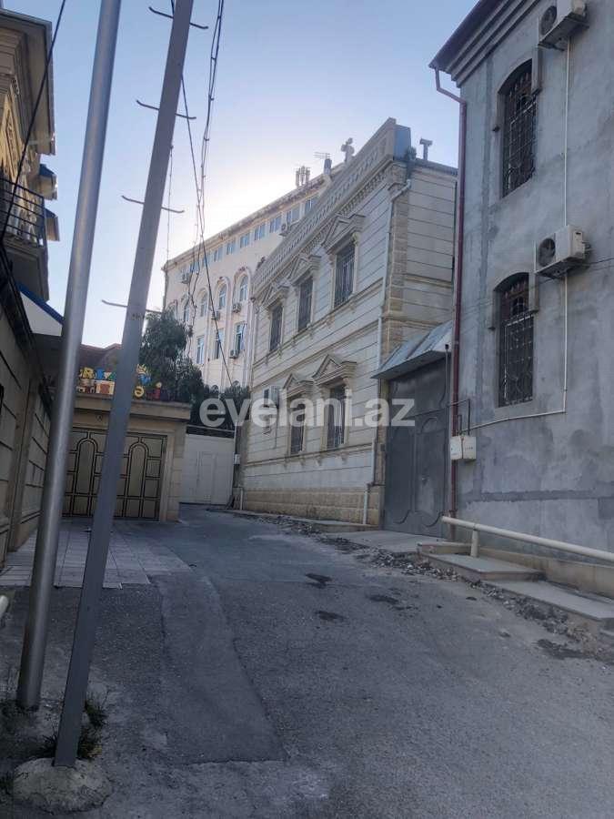 Продаётся, вилла, 6-комнаты, 300 m², Баку, Бинагадинский r, 6-й микрорайон p.