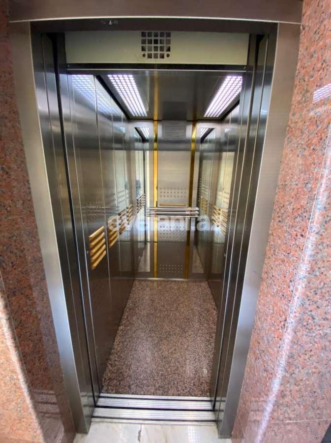 Sale, new building, 3 room, 165 m², Baku, Yasamal r, Elmlar Akademiyası m.