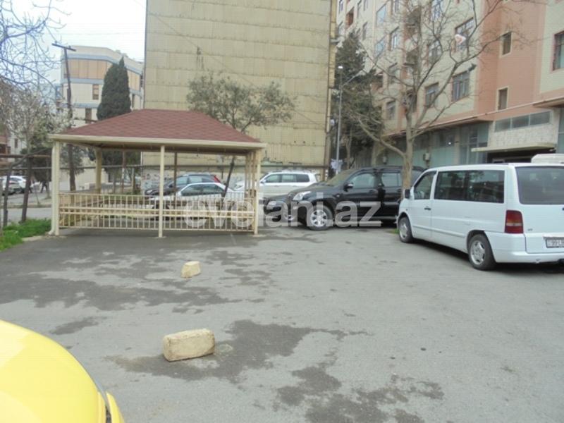 Satılır, köhnə tikili, 2 otaqlı, 55 m², Bakı, Nəsimi r, 5-ci mikrorayon q.