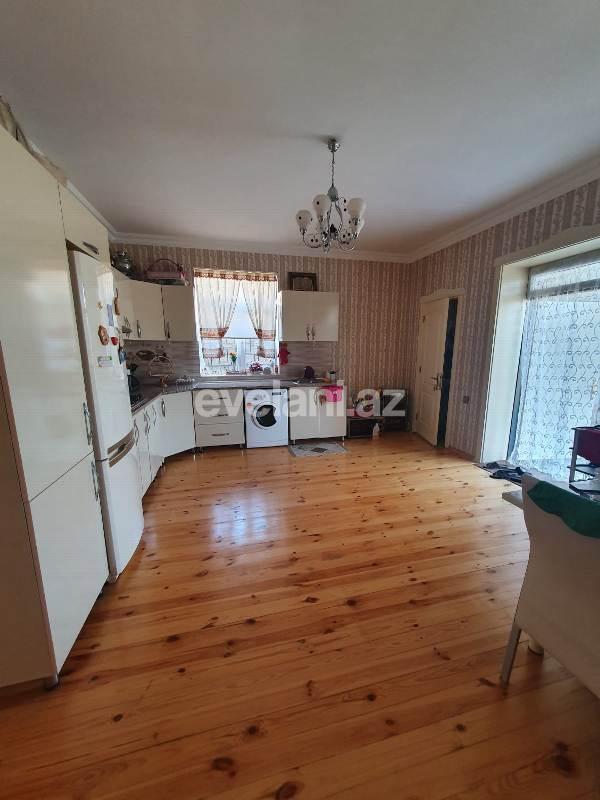 Satılır, həyət evi / bağ, 4 otaqlı, 240 m², Bakı, Xəzər r.