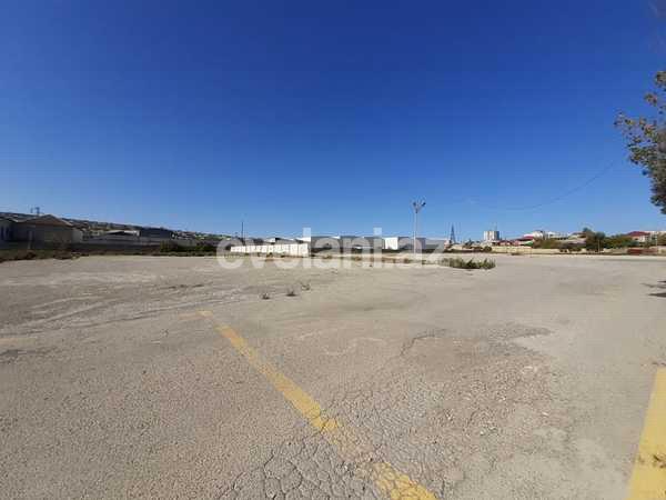 Kirayə verilir, obyekt, 1800 m², Bakı, Binəqədi r, Sulutəpə q.