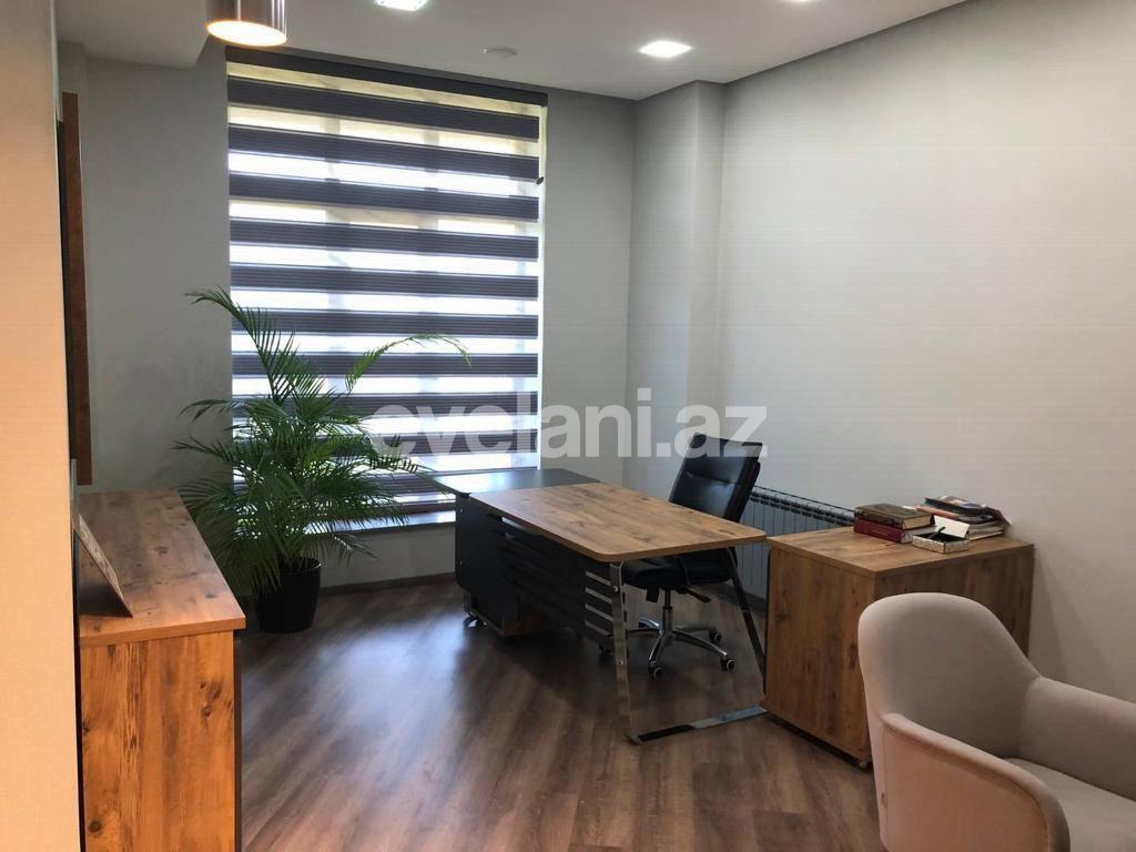 Kirayə verilir, ofis, 5 otaqlı, 200 m², Bakı, Səbail r.