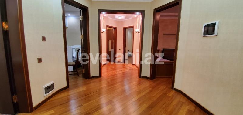 Satılır, həyət evi / bağ, 8 otaqlı, 570 m², Bakı, Abşeron r.