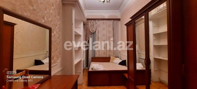 Satılır, köhnə tikili, 2 otaqlı, 63 m², Bakı, Səbail r.