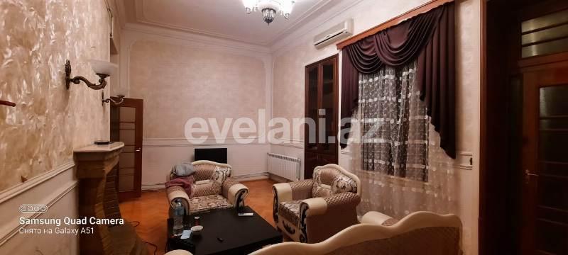 Satılır, köhnə tikili, 2 otaqlı, 63 m², Bakı, Səbail r.