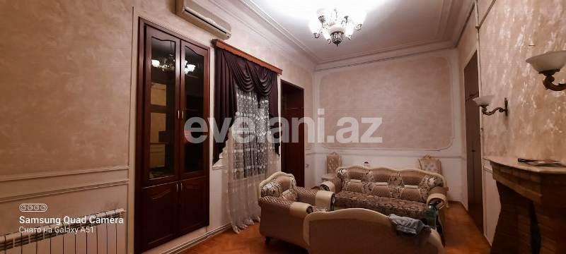 Satılır, köhnə tikili, 2 otaqlı, 63 m², Bakı, Səbail r.