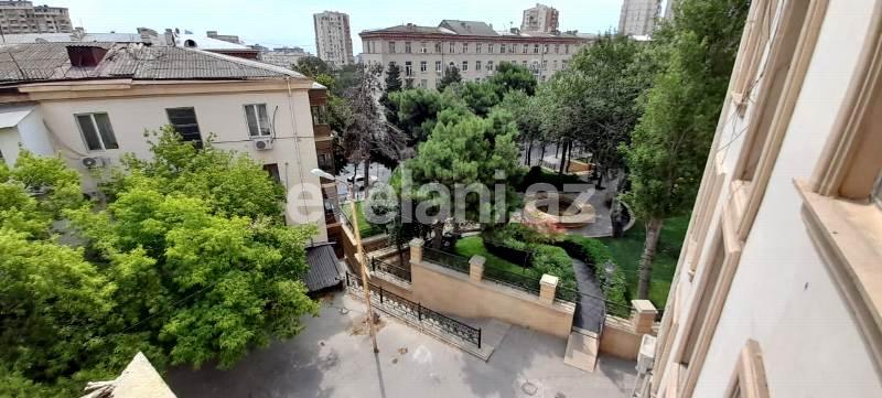 Satılır, köhnə tikili, 3 otaqlı, 85 m², Bakı, Yasamal r.