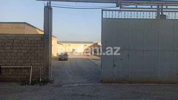 Kirayə verilir, obyekt, 550 m², Bakı, Binəqədi r.