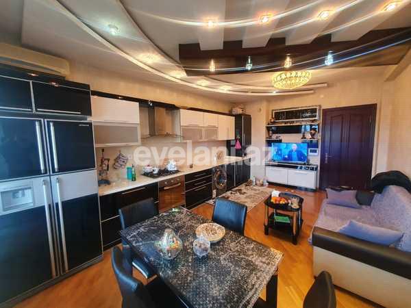 Satılır, yeni tikili, 4 otaqlı, 127 m², Bakı, Nizami r.