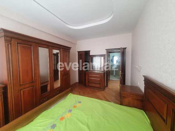 Satılır, yeni tikili, 4 otaqlı, 127 m², Bakı, Nizami r, Xalqlar Dostluğu m.