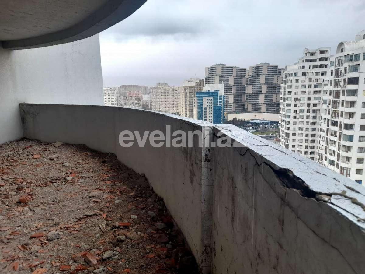 Sale, new building, 3 room, 218 m², Baku, Nasimi r.