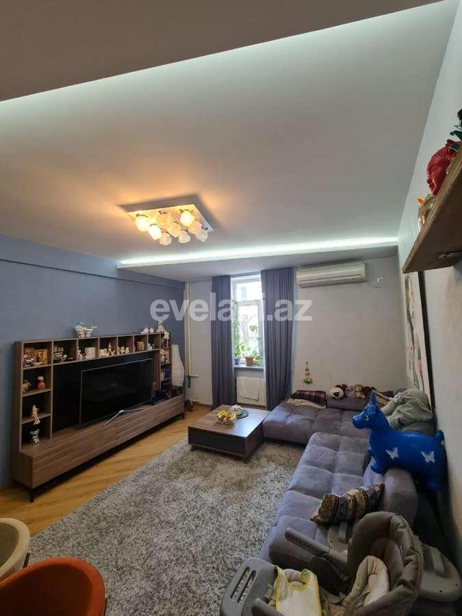 Sale, old building, 3 room, 75 m², Baku, Sabail r.