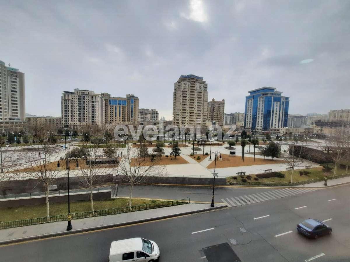 Sale, old building, 3 room, 115 m², Baku, Nasimi r, Nizami m.