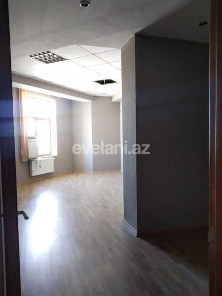 Rent, office, 5 room, 245 m², Baku, Sabail r.