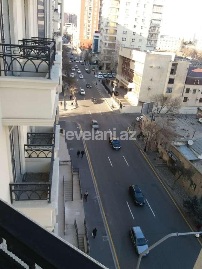 Satılır, yeni tikili, 4 otaqlı, 206 m², Bakı, Nəsimi r.