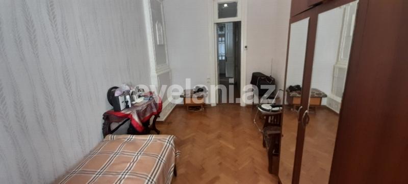 Satılır, köhnə tikili, 6 otaqlı, 160 m², Nəsimi r.