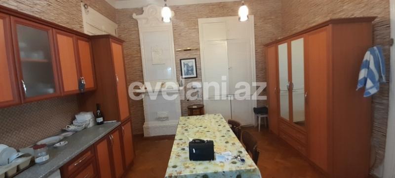 Satılır, köhnə tikili, 6 otaqlı, 160 m², Nəsimi r.