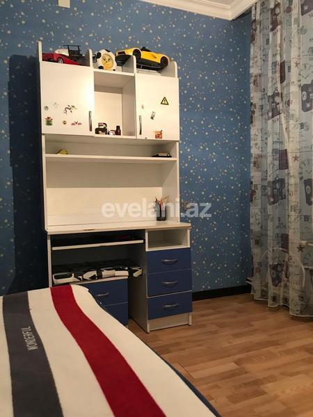 Satılır, köhnə tikili, 4 otaqlı, 100 m², Bakı, Xətai r.