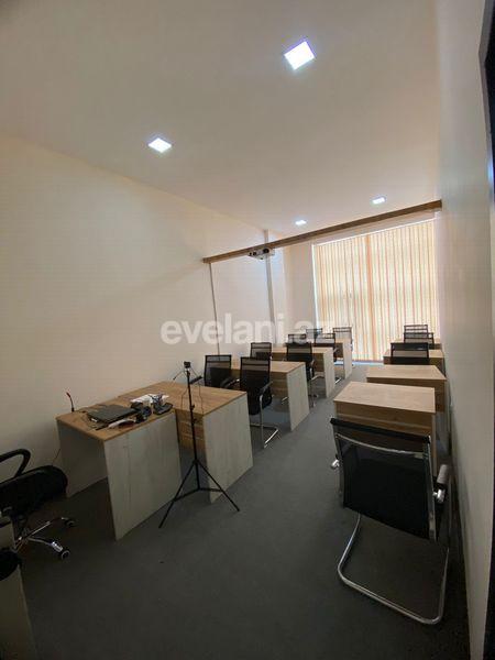 Kirayə verilir, ofis, 4 otaqlı, 130 m², Bakı, Nəsimi r.