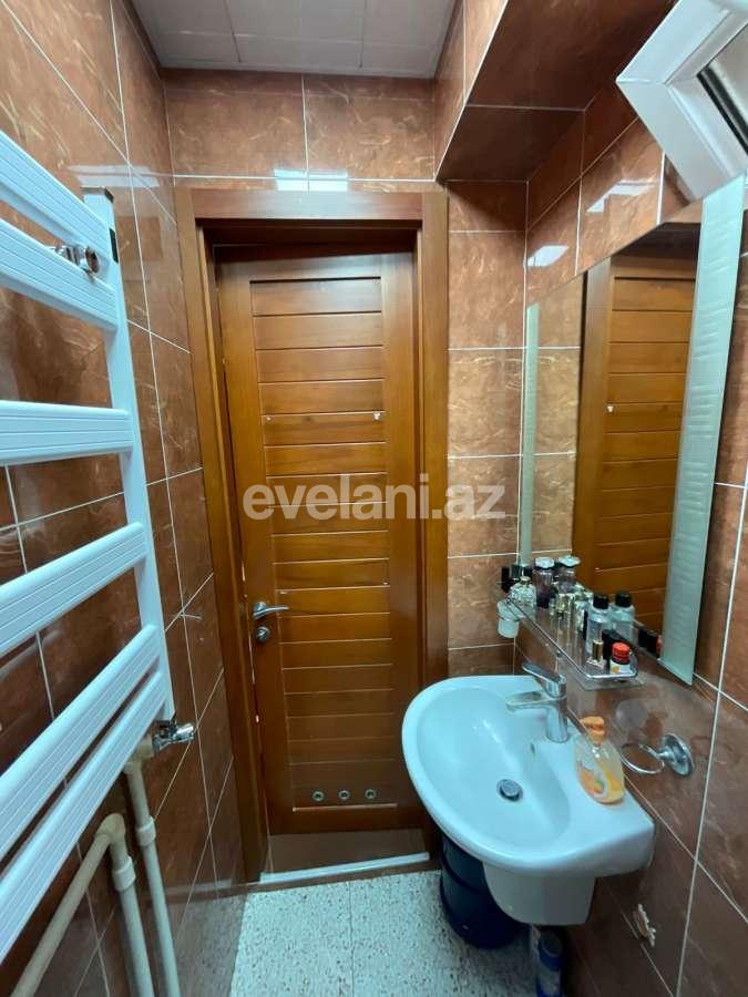 Sale, old building, 3 room, 60 m², Baku, Yasamal r.