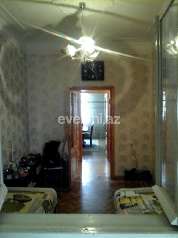 Sale, old building, 3 room, 102 m², Baku, Narimanov r.
