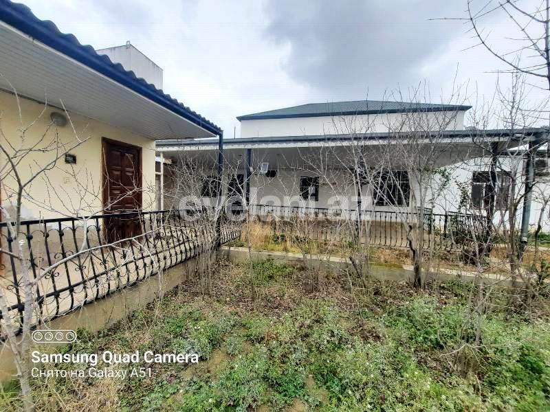 Satılır, həyət evi / bağ, 3 otaqlı, 130 m², Bakı, Xəzər r.