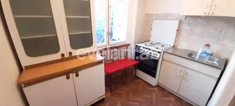 Satılır, köhnə tikili, 2 otaqlı, 50 m², Bakı, Yasamal r.