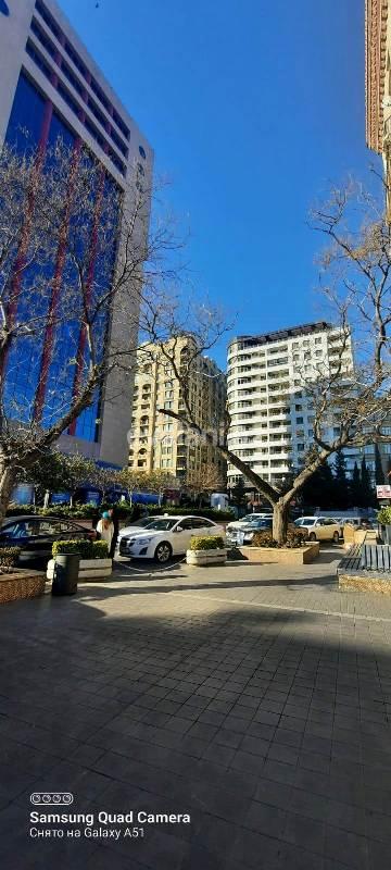 Satılır, yeni tikili, 4 otaqlı, 230 m², Bakı, Səbail r.