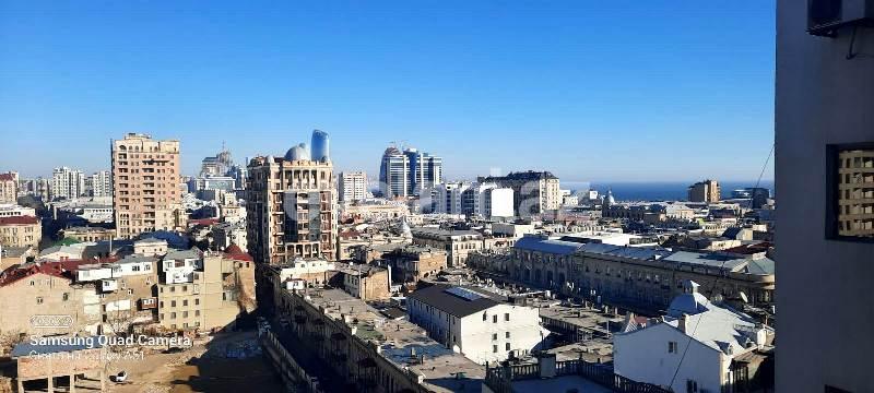 Satılır, yeni tikili, 4 otaqlı, 230 m², Bakı, Səbail r.