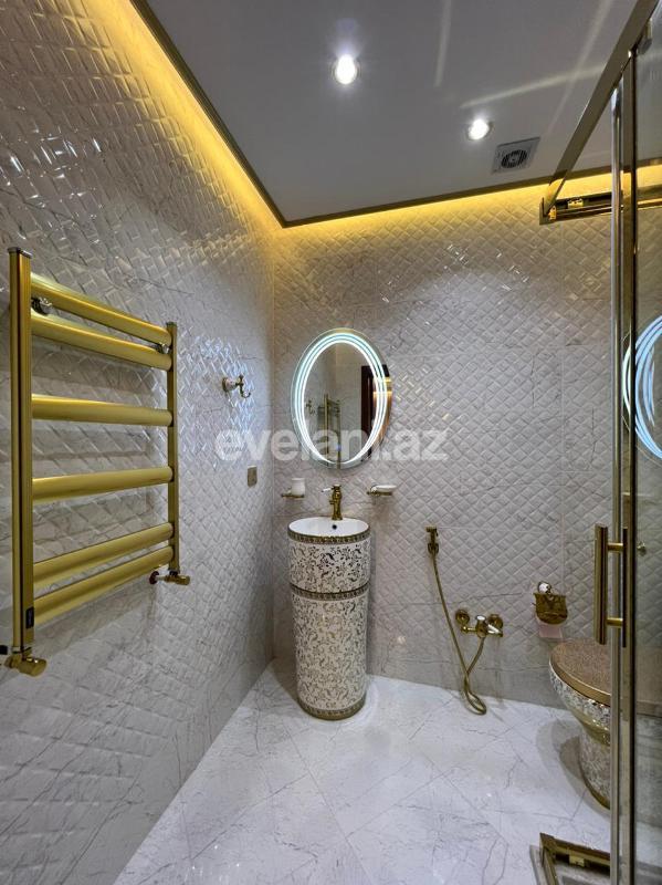 Satılır, yeni tikili, 3 otaqlı, 136 m², Bakı, Yasamal r.