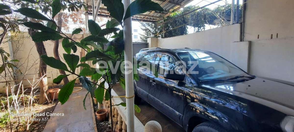 Satılır, köhnə tikili, 5 otaqlı, 200 m², Bakı, Nəsimi r.