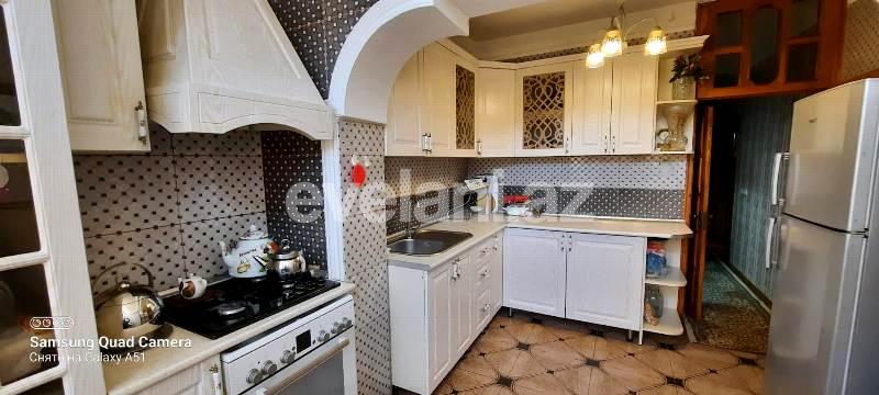 Satılır, köhnə tikili, 5 otaqlı, 200 m², Bakı, Nəsimi r.