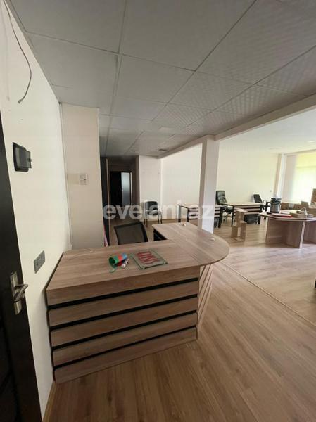 Kirayə verilir, ofis, 6 otaqlı, 210 m², Bakı, Nəsimi r.