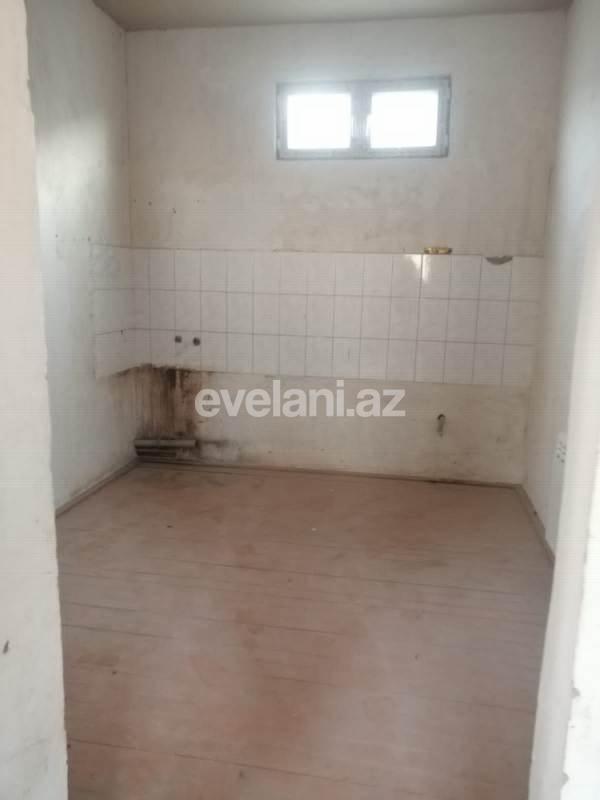 Satılır, həyət evi / bağ, 3 otaqlı, 140 m², Bakı, Abşeron r.