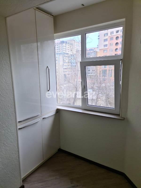 Satılır, köhnə tikili, 3 otaqlı, 80 m², Bakı, Yasamal r.