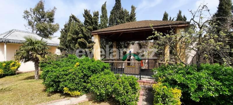 Satılır, həyət evi / bağ, 7 otaqlı, 300 m², Bakı, Xəzər r.