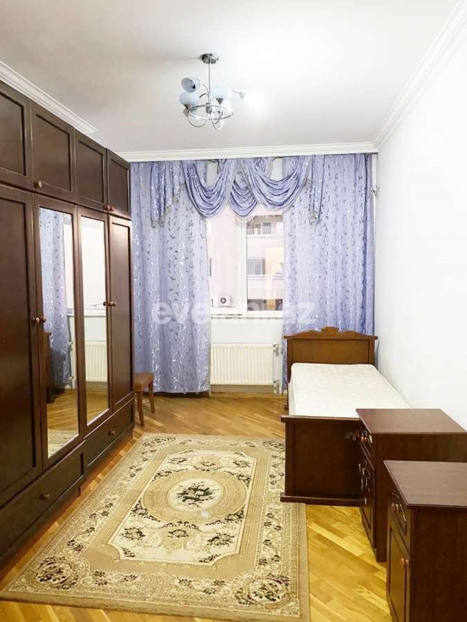 Kirayə verilir, yeni tikili, 4 otaqlı, 200 m², Bakı, Xətai r.